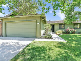 2444 Yosemite Drive, Lodi, CA 95242