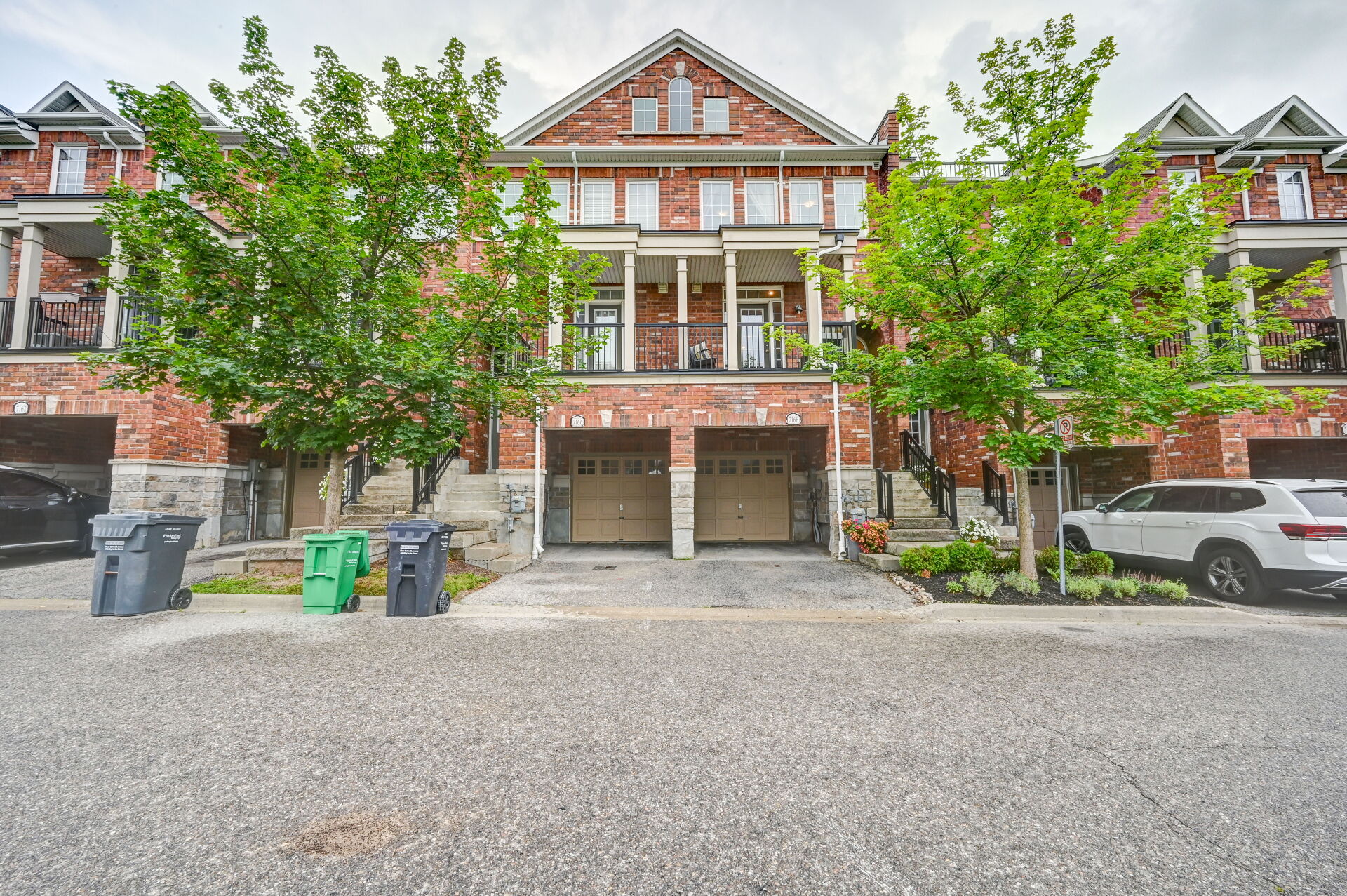 7168 Triumph Lane, Mississauga, ON L5N 0C5 Virtual Tour