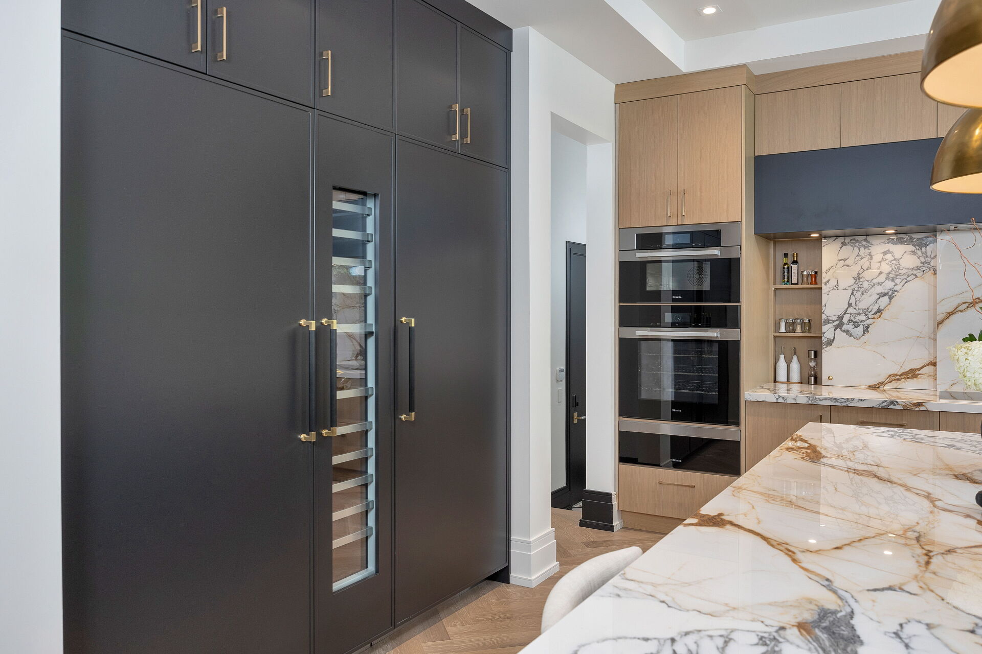 106 Baby Point Road, Toronto, ON M6S 2G3