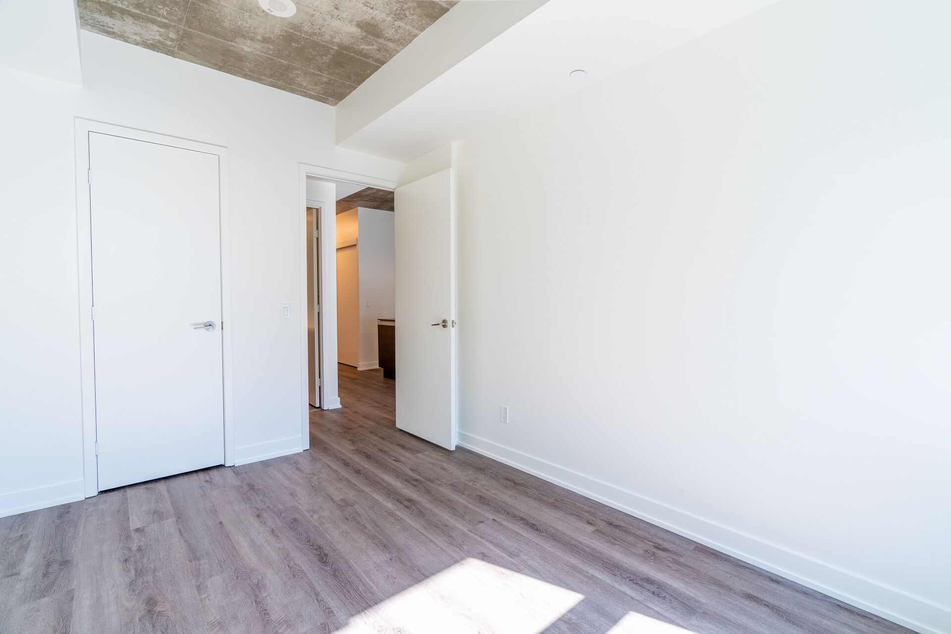 1030 King Street West, Toronto, ON M6K 0B4