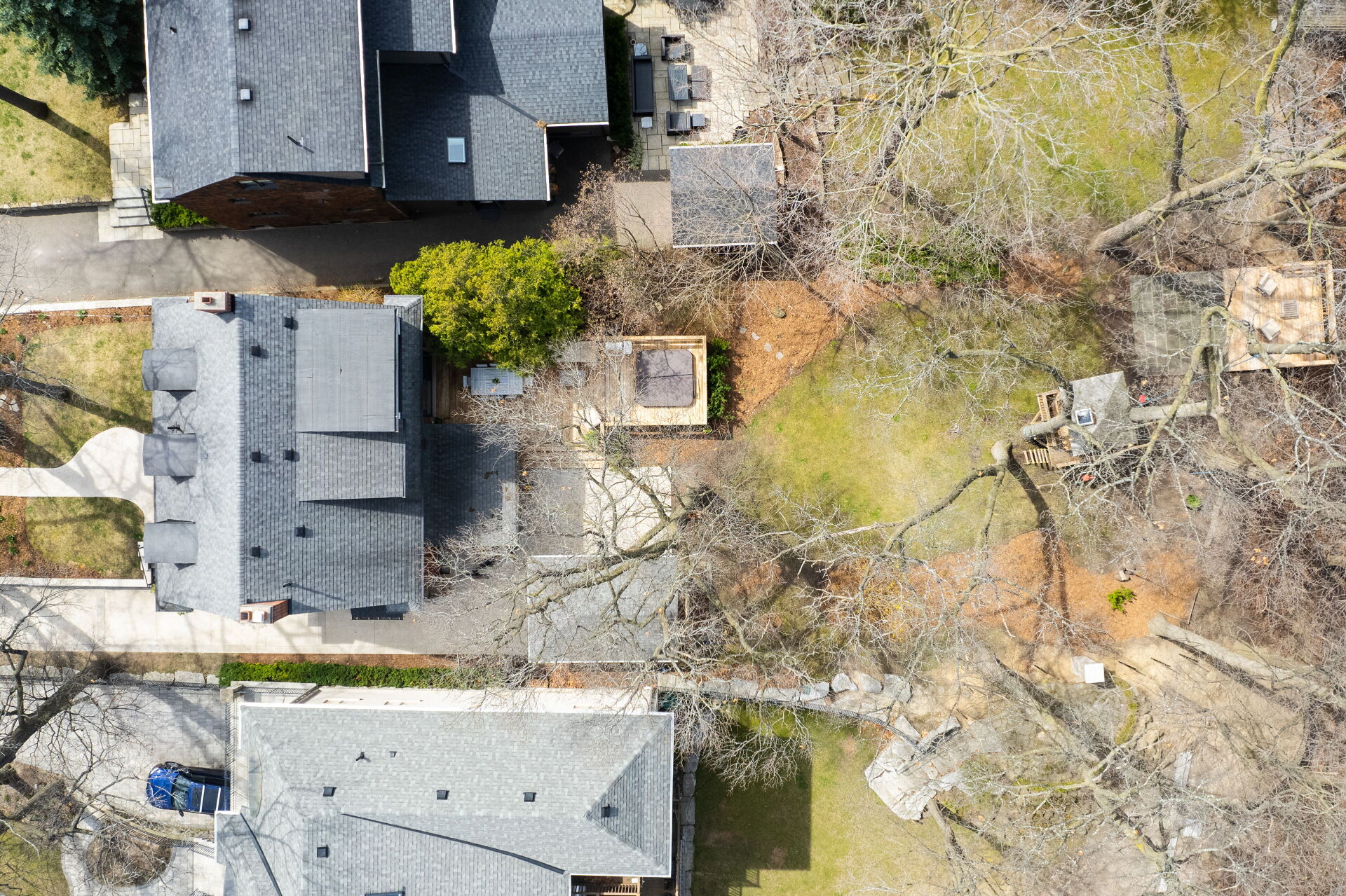 124 Baby Point Road, Toronto, ON M6S 2G3