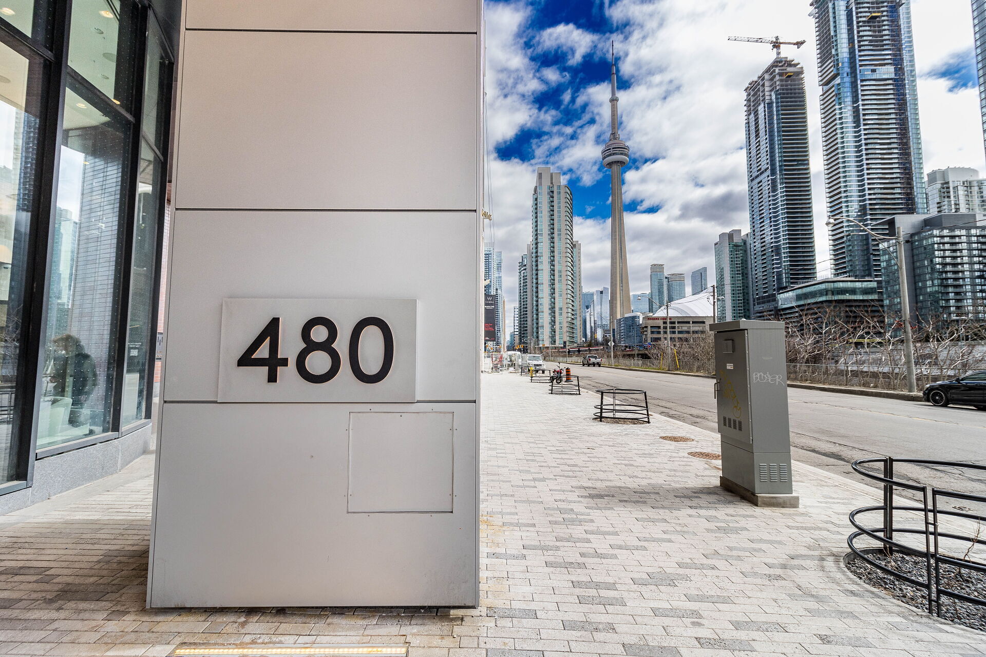 特撮 s.t station 22nd Street SkyTrain Station (New Westminster, 1985