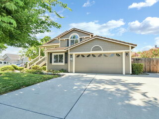 4894 Carrington Drive, Oakley, CA 94561
