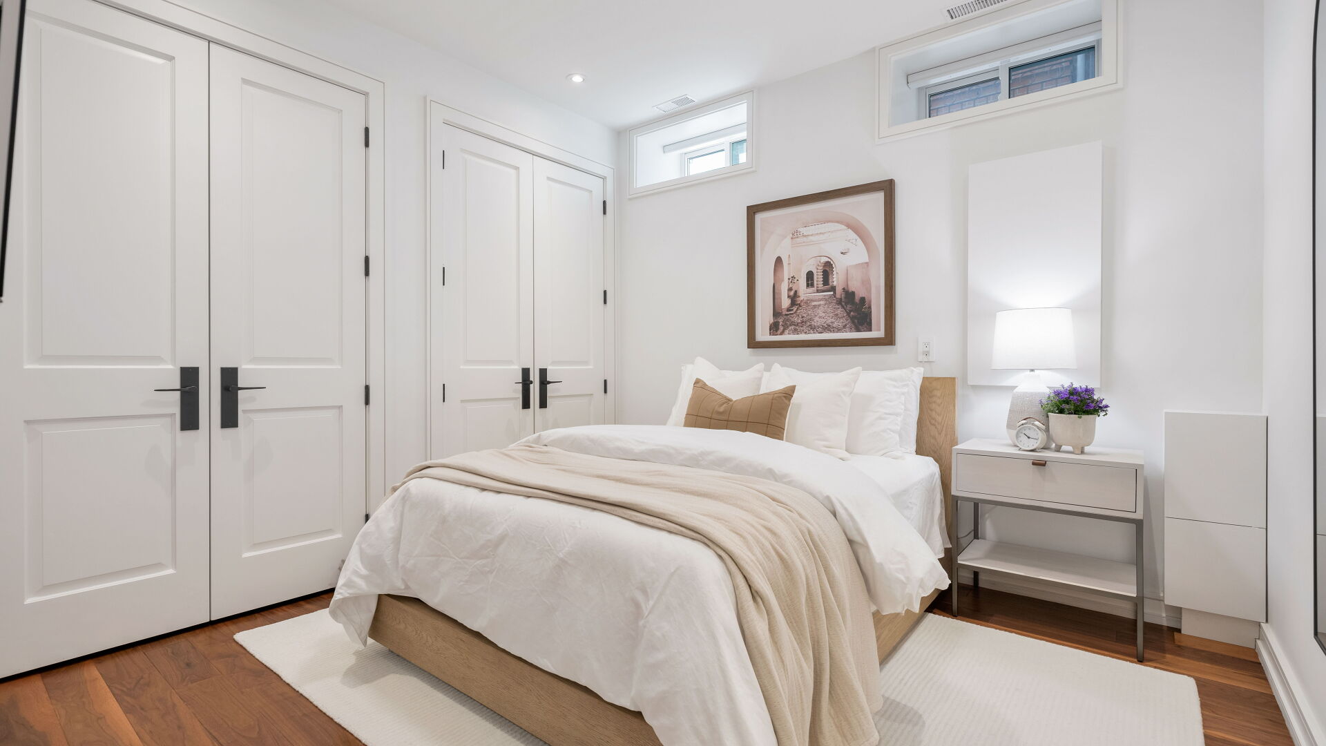 23 Douglas Drive, Toronto, ON M4W 2B2