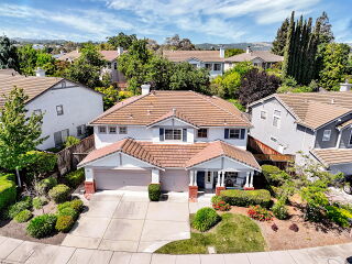 276 Oakwood Circle, Martinez, CA 94553