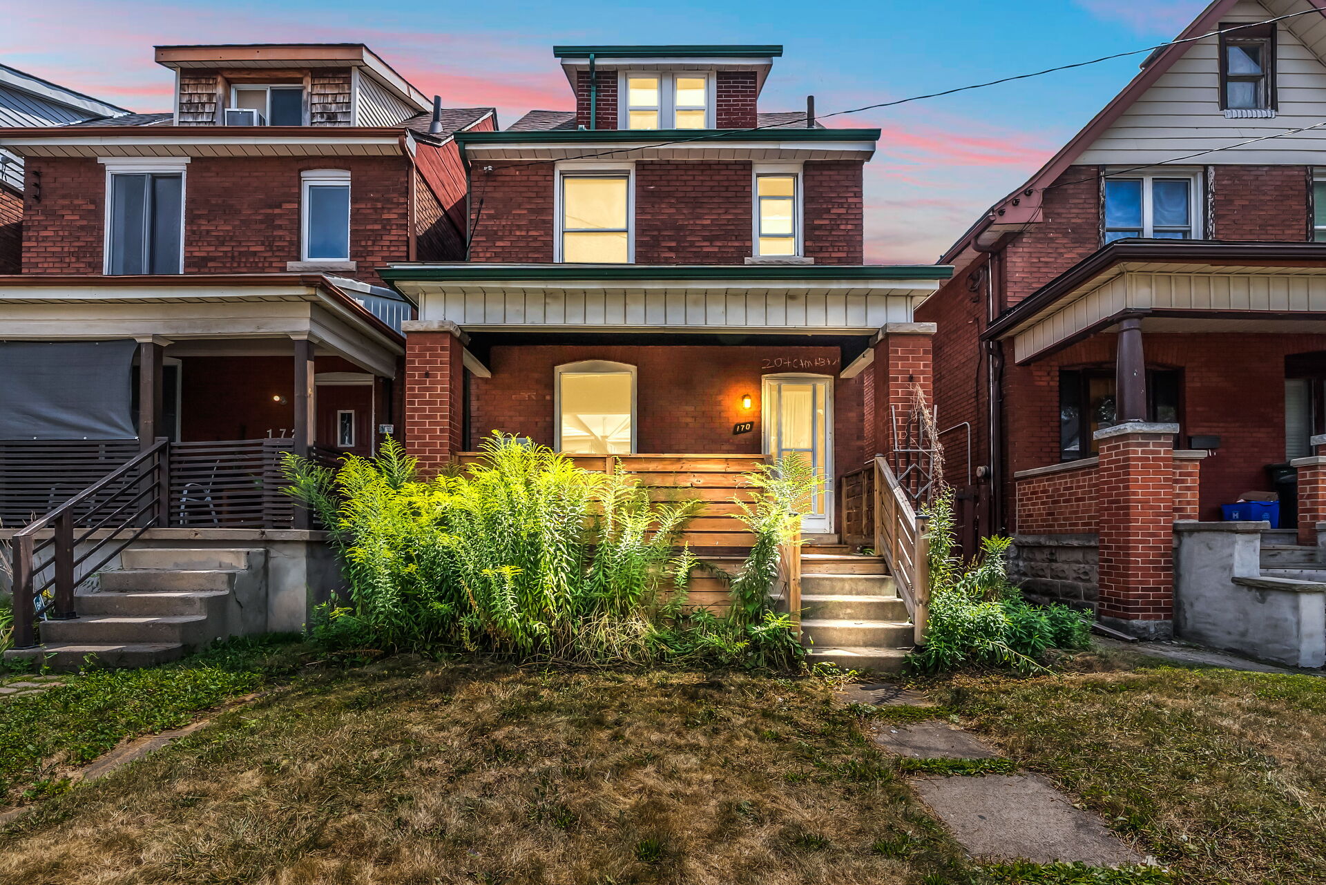 170 Grosvenor Avenue North, Hamilton, ON L8L 7S8
