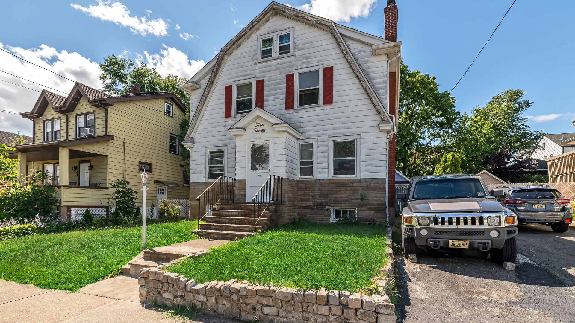 320 James Street, Teaneck, NJ 07666