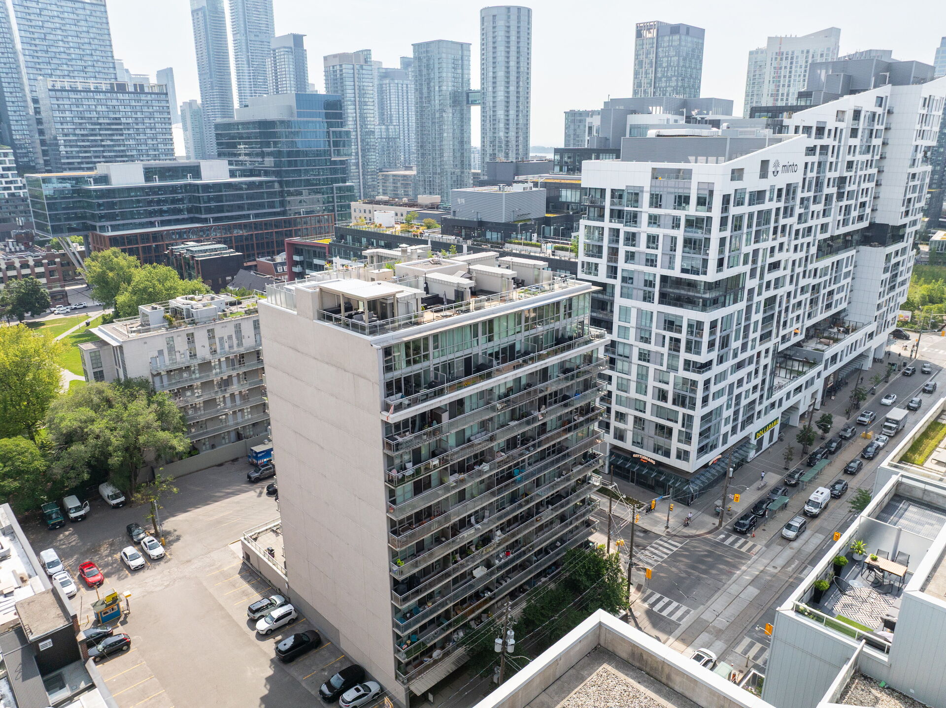 807-38 Niagara Street, Toronto, ON M5V 1C3
