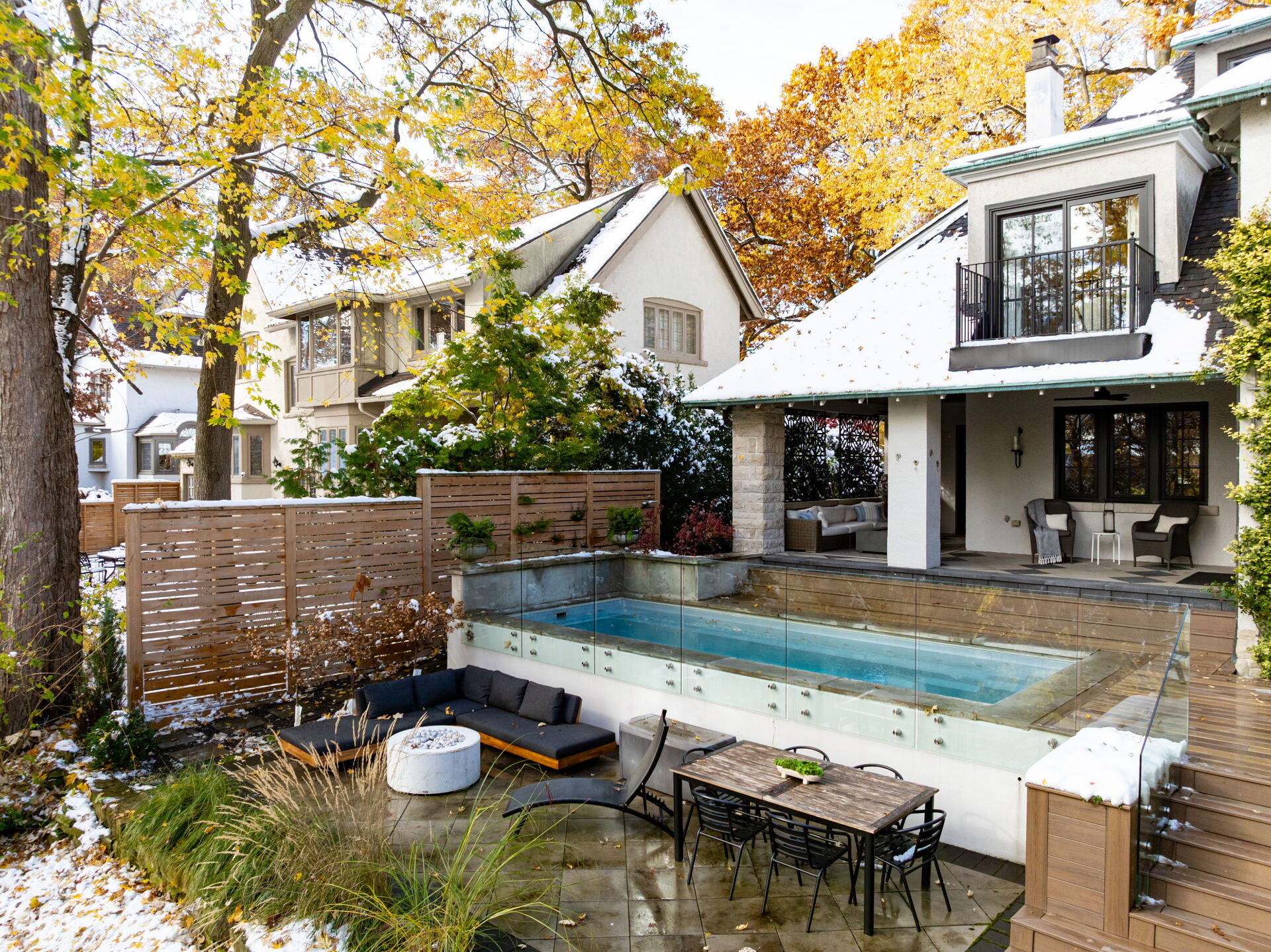 35 Baby Point Crescent, Toronto, ON M6S 2B7