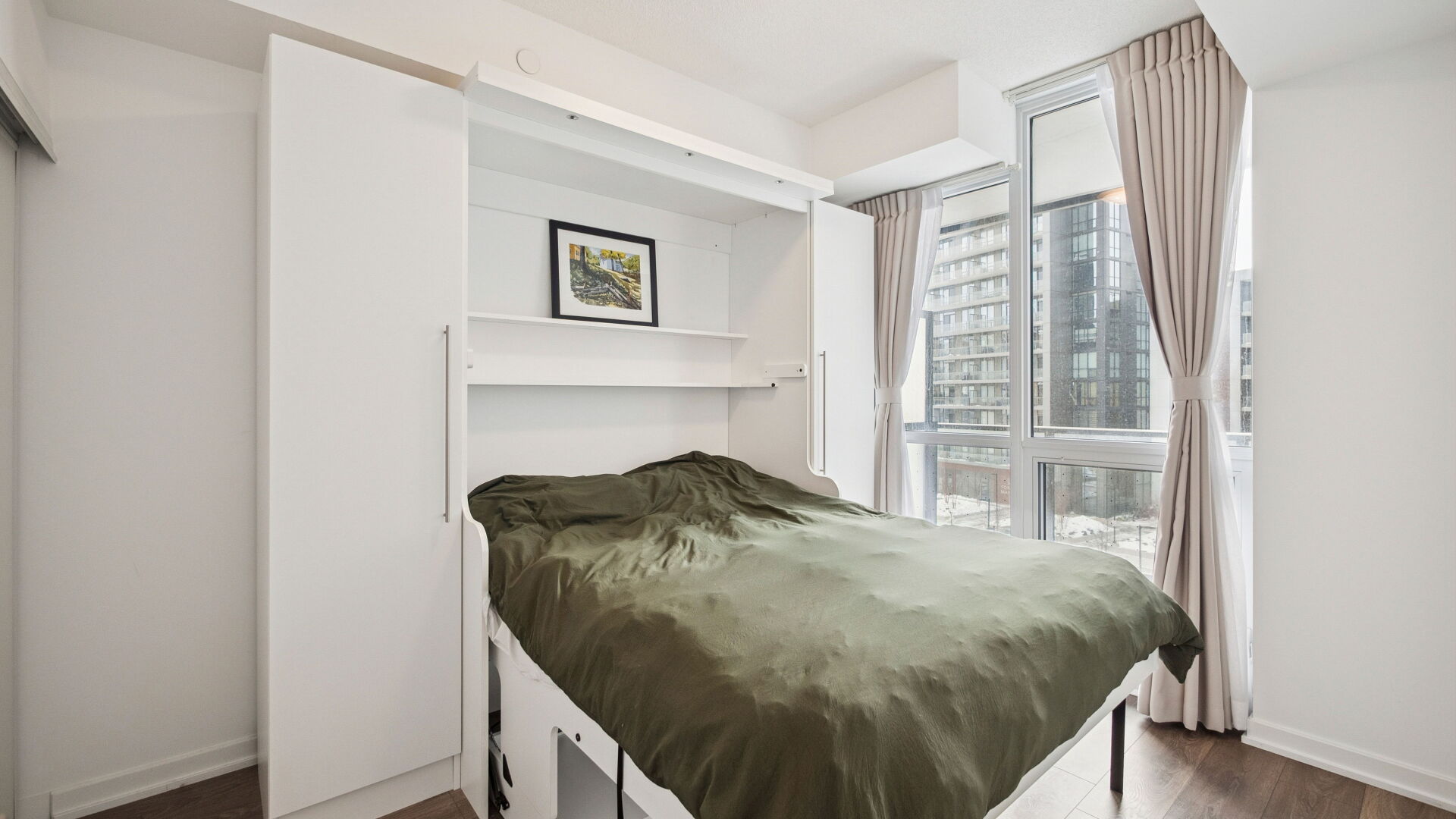 32 Forest Manor Road, #406, Toronto, ON M2J 0H2