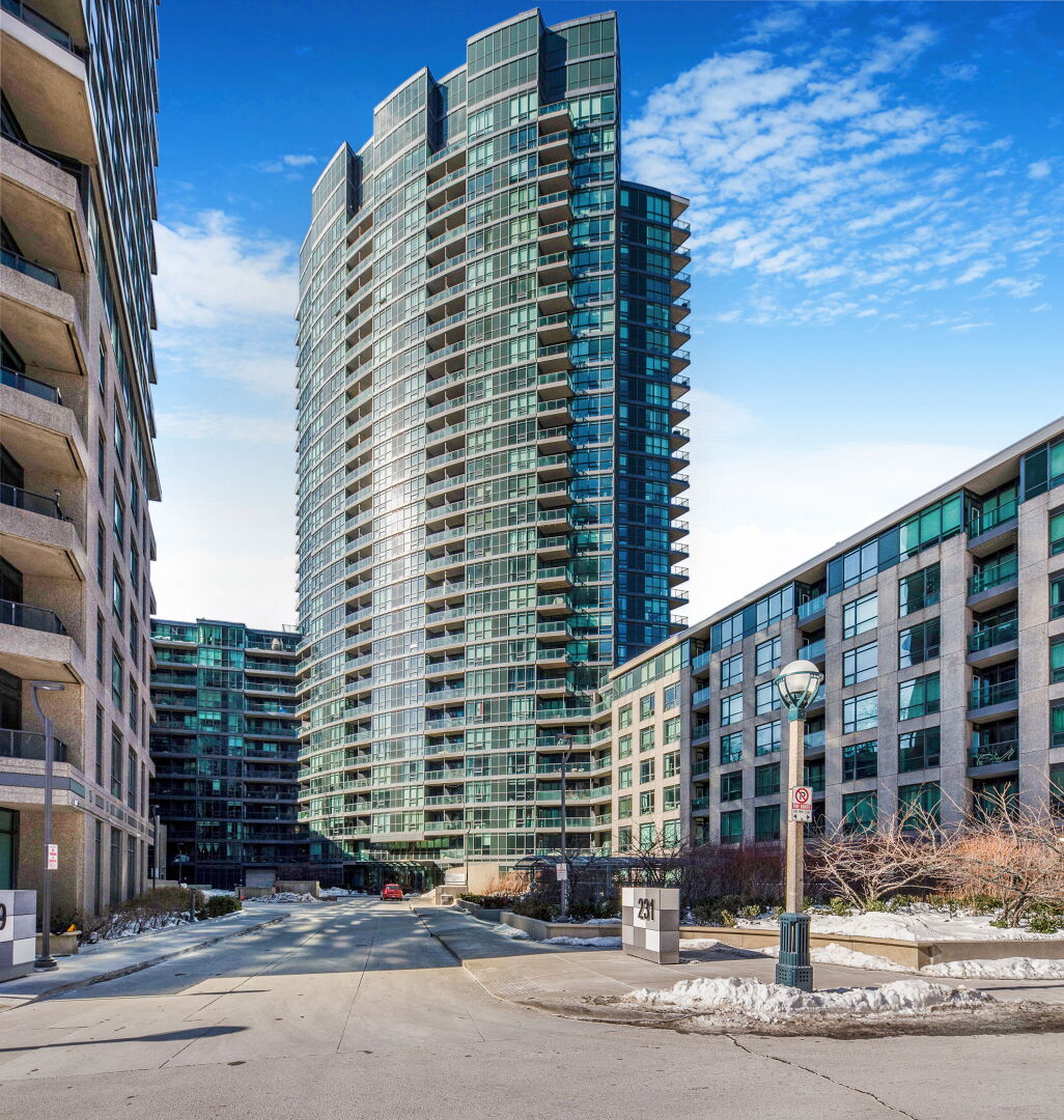231 Fort York Boulevard, # 220, Toronto, ON M5V 1B2