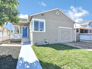 2560 Chanslor Avenue, Richmond, CA 94804