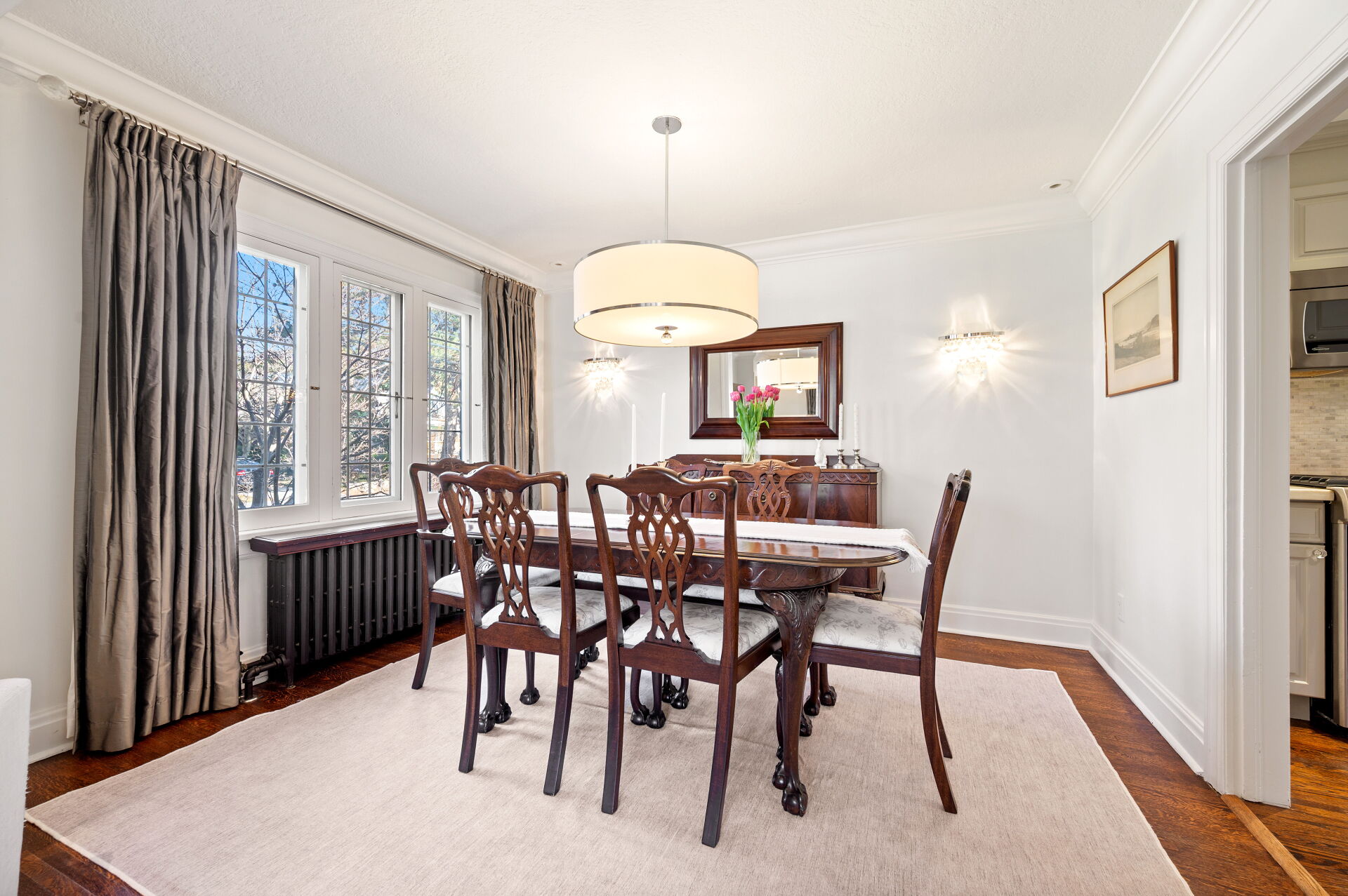 60 Thompson Avenue, Toronto, ON M8Z 3T4